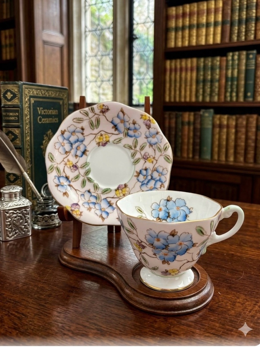 Vintage EB Foley China Tea Cup and Saucer.
Perfect Condition.